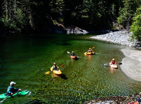 Whitewater Kayaking I - Canadian Outdoor Leadership Training