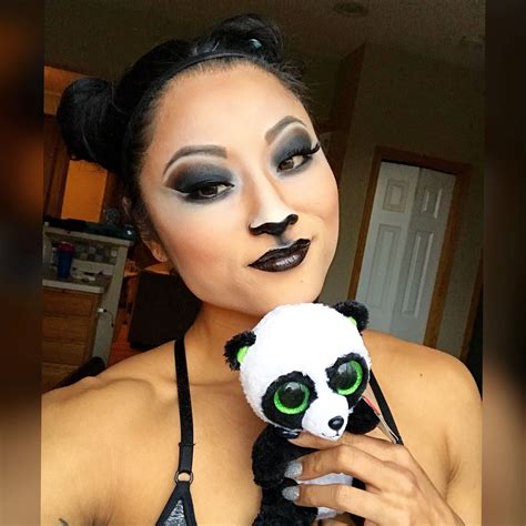 Panda face for Halloween Halloween 2017, Couple Halloween, Halloween Make Up, Halloween Ideas ...