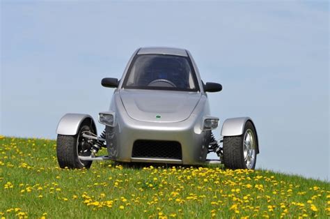 New 3 Wheel Car Elio