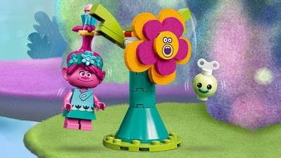 Poppy's Pod 41251 - LEGO® Trolls Sets and Minifigures - LEGO.com for kids