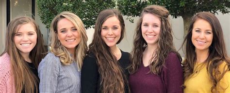 This Duggar Woman Keeps Dropping Pregnancy Hints