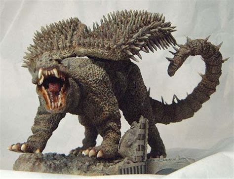 ANGUIRUS 1955 Eagle Craft