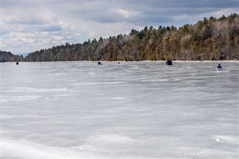 Ice Fishing Destinations in the US: Our Top 7 Picks for 2021