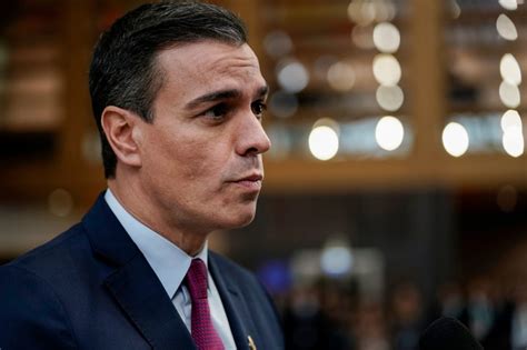 Pedro Sánchez presents program for ruling Spain in coalition with far left – POLITICO