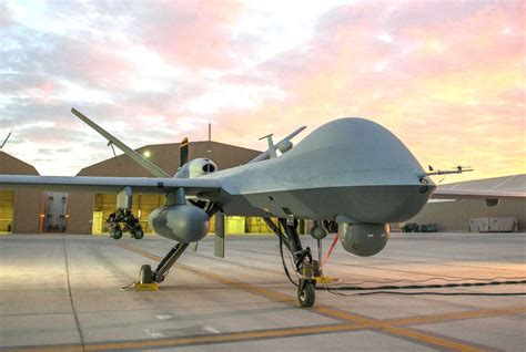 FARNBOROUGH: General Atomics fornecerá quatro UAS MQ-9 Reaper para Real ...