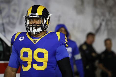 Aaron Donald - Rams Aaron Donald Ranked No 1 By Peers In Nfl S Top 100 ...