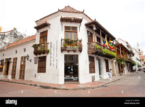 Spanish colonial architecture, Cartagena de Indias, Colombia Stock Photo - Alamy