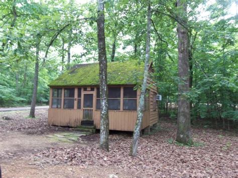 rustic cabins have front and back screened porches - Picture of Tishomingo State Park ...