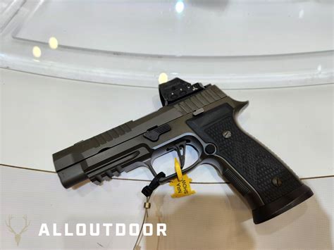 [NRAAM] The Newest Legion Pistol: the Sig Sauer P320-AXG Legion ...