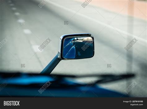 Semi Truck Rear View Image & Photo (Free Trial) | Bigstock