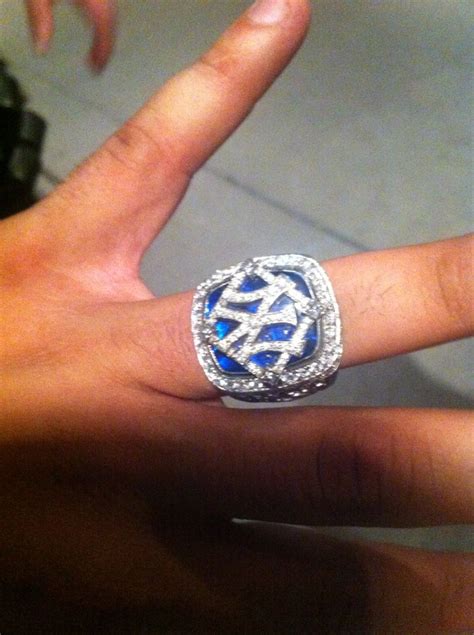 Derek Jeters world series ring!!! He let my cuz put it on :) | World ...