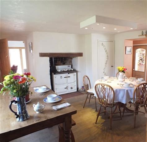 Cosy kitchen | Cosy kitchen, Country style kitchen, Country kitchen