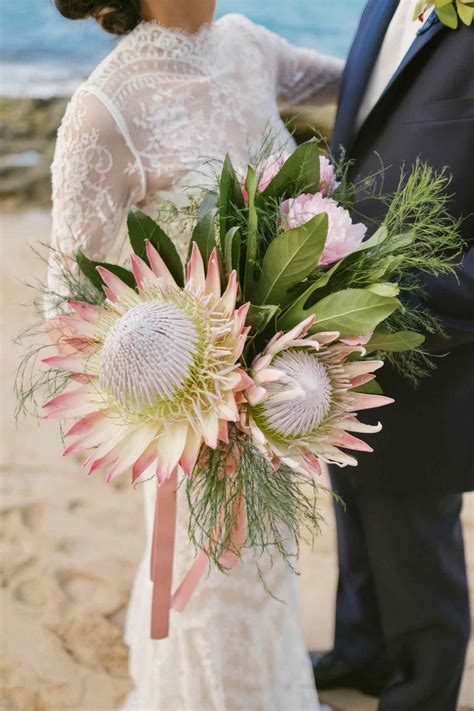 30 Beautiful Protea Bouquets for Your Wedding