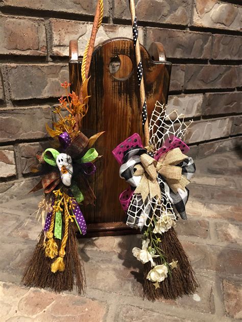 WITCHES BROOM Door Decor Wall Decor Halloween Small Broom - Etsy