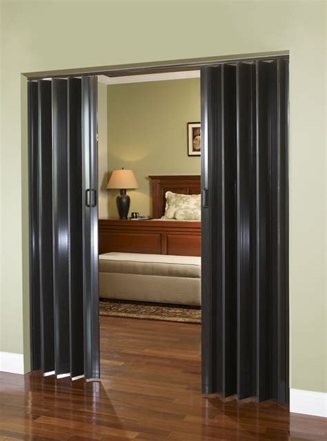 Oakmont Energy Efficient Folding Doors