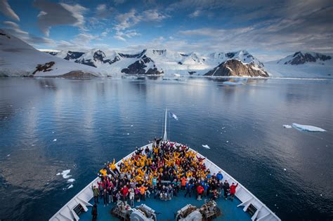 Antarctica expedition to fight climate change – WILD to BALANCE