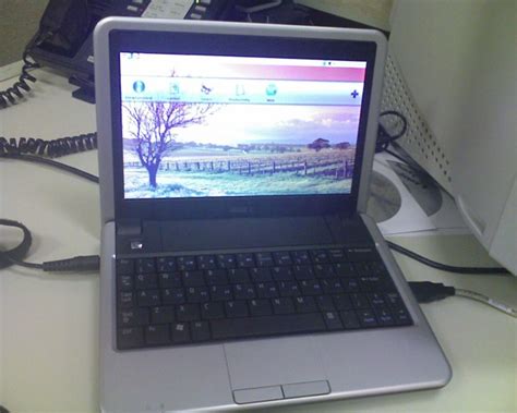 Pictures of Inspiron 910 Running Ubuntu Surface