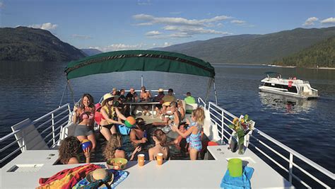 Shuswap Adventures with Twin Anchors Houseboats | Okanagan Life Magazine