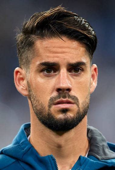 isco - Búsqueda de Twitter | Soccer hair, Mens haircuts short, Football hairstyles