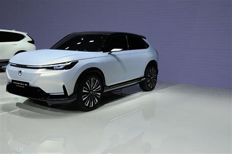 Honda Reveals Electric SUV Prototype in China, Looks Like the New HR-V ...