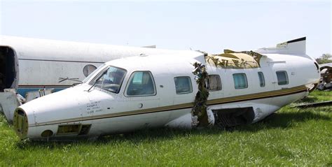 Crash of a Mitsubishi MU-2B-60 Marquise in Millington | Bureau of Aircraft Accidents Archives