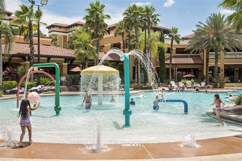 Oversized Orlando Resort Pool with Bar | Best Resort Pools in Orlando