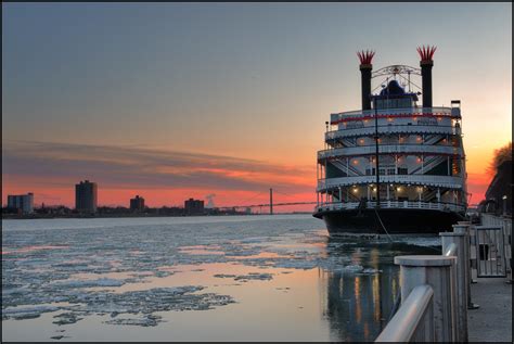 Detroit Princess Riverboat at sunset | This riverboat has 4 … | Flickr