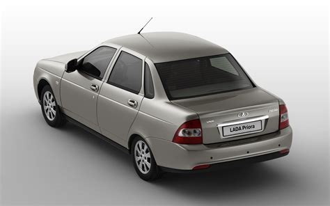 LADA Priora I 2007 - 2014 Hatchback 3 door :: OUTSTANDING CARS