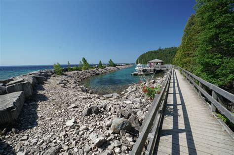 Flowerpot Island - Hike, Swim, Explore - Bruce Anchor Cruises