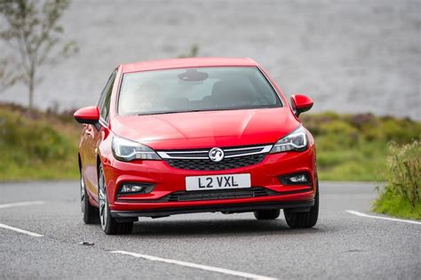 Vauxhall Astra Tech Line 1.6CDTi Review - Driving Torque