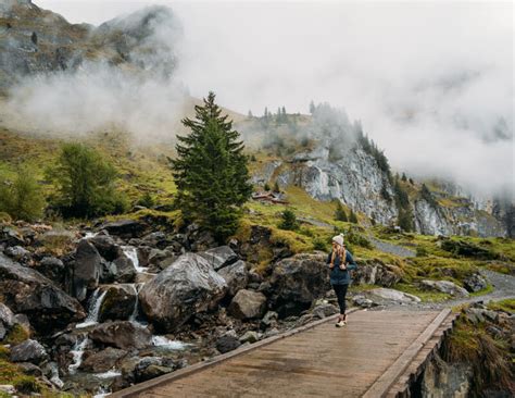 How To Visit Oeschinen Lake (Oeschinensee) In Switzerland