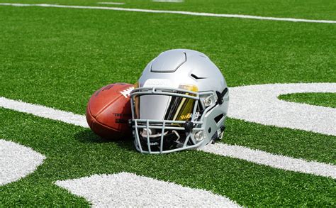 Football Helmet Visors: The Essential Accessory – SLEEFS