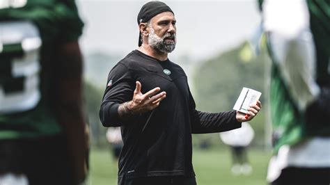 Jeff Ulbrich Believes Aaron Rodgers Will Elevate Jets Defense