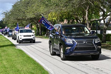 South Miami, Florida - November 1, 2020: Trump Car Parade - Dreamstime