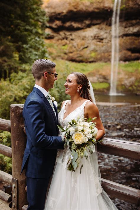 Silver Falls State Park Wedding | Jess Woodhouse