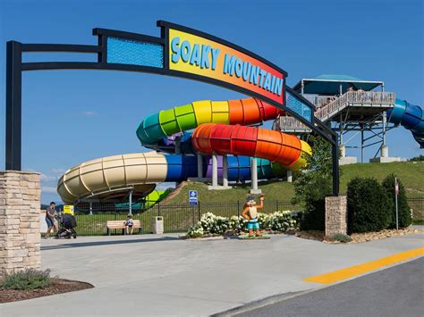 Soaky Mountain Waterpark | Attractions near Music Road Resort | Pigeon Forge