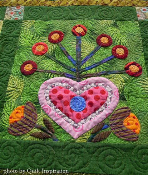 Floral Fantasy by Manya Powell, quilted by Linda Powell. Flowerbed ...