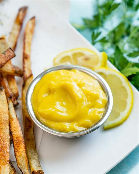 Delicious Lemon Aioli Recipe for an Extra Burst of Flavor