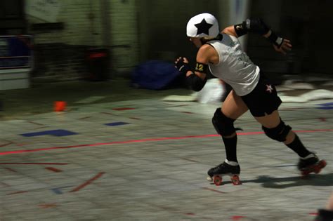 Local roller derby teams face off this weekend - Oakland North