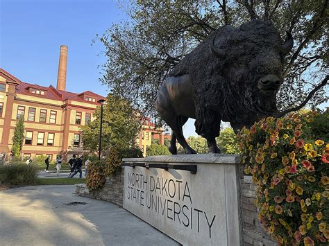 North Dakota College Fights to Keep Minnesota Students