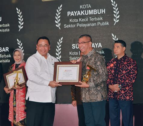 Payakumbuh Raih Piala Platinum IAA 2019 dari TEMPO | Sumbartime.com