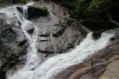 Kovai Kutralam Falls - dreamtrails