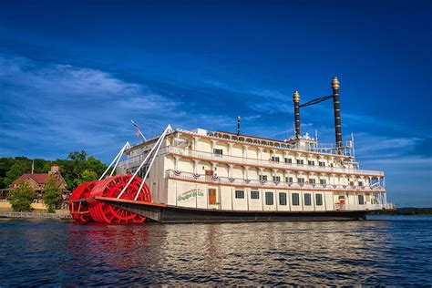 Showboat Branson Belle - Dinner Cruise & Show - Branson Travel Office