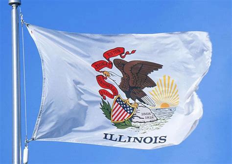 Illinois assault weapons ban back in effect after ruling by federal appeals judge in Chicago ...