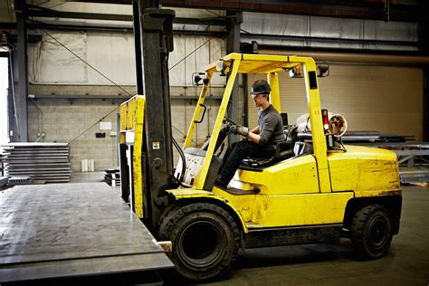 Six Important Forklift Safety Hazards | Forklift Hazard Prevention