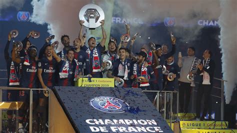 PSG awarded Ligue 1 title after season is ended early | ITV Football