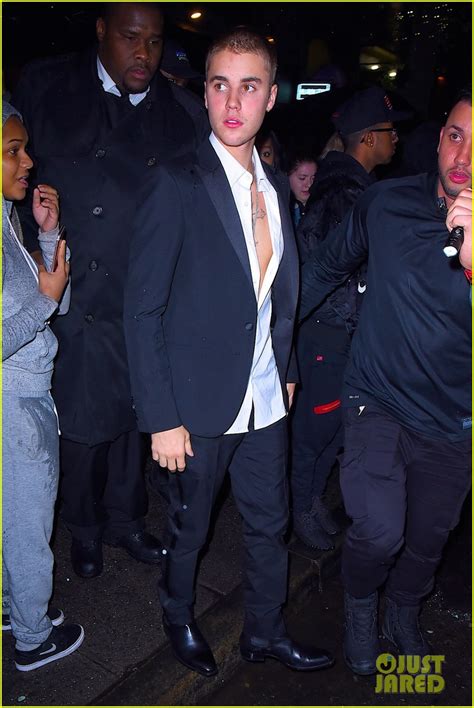 Justin Bieber Will Never Take Fan Photos Again, Says He Feels Like a 'Zoo Animal' | Photo 968054 ...