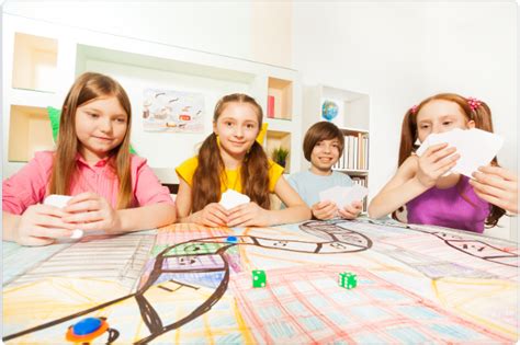 16 Brilliant Dice Games With 6 Dice - OhMyClassroom.com