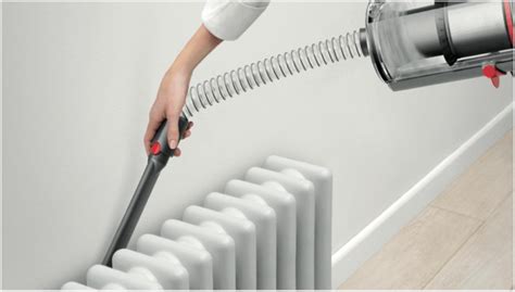 Support for your Dyson V12 Detect Slim™ cordless vacuum | Dyson