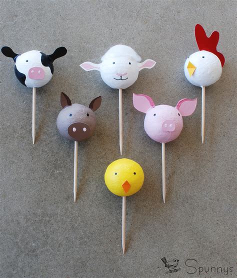 Farm animal cupcake toppers DIY - a tutorial • SPUNNYS